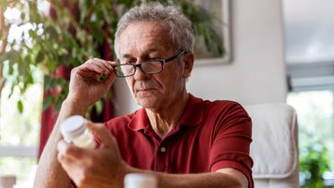 Как правильно пить лекарства в пожилом возрасте